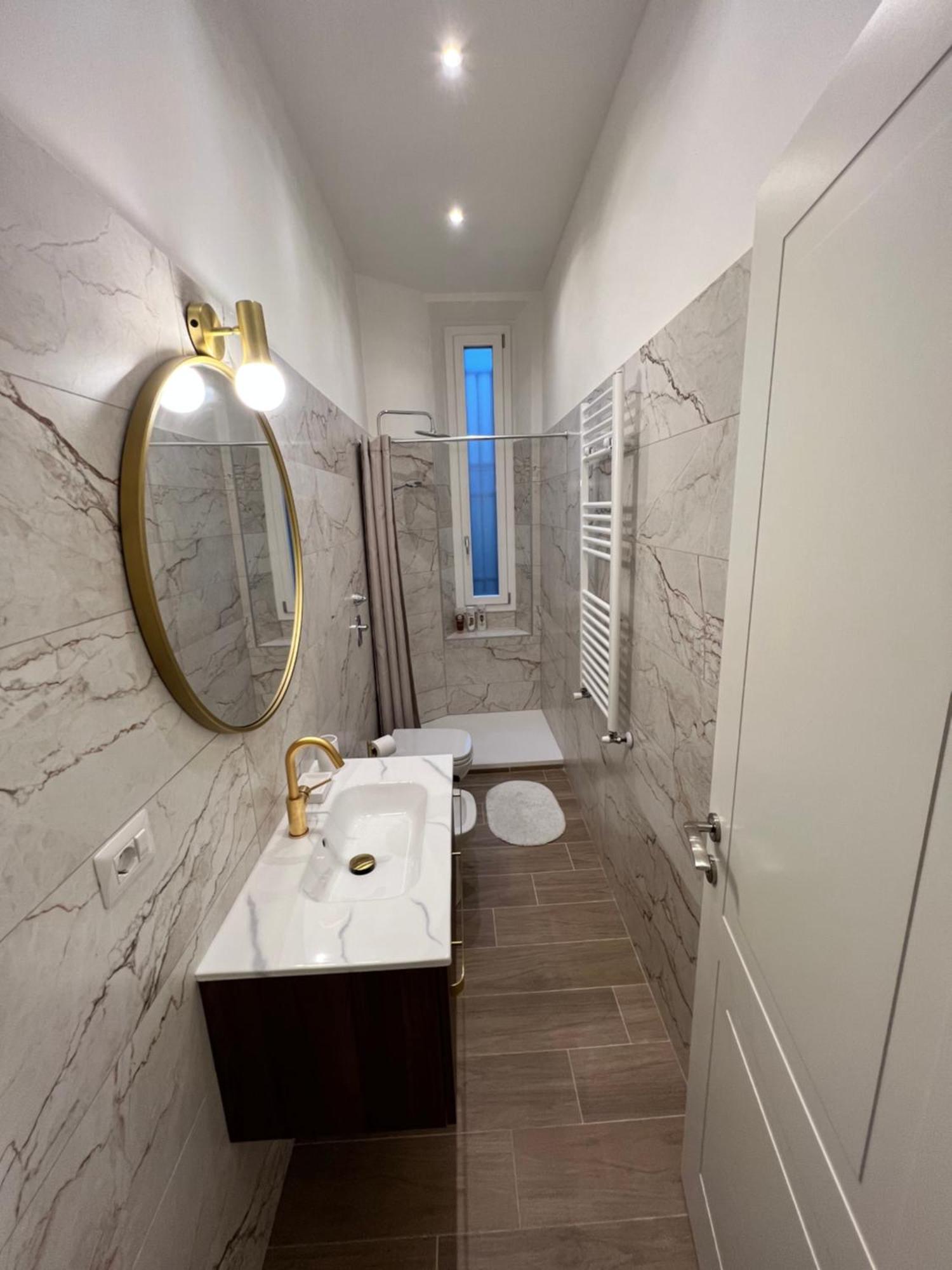 Spacious 3 Bedroom Apartment Milan Luaran gambar